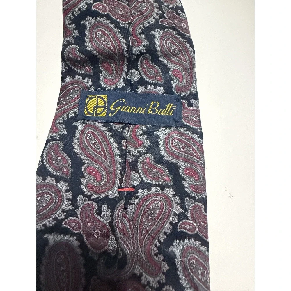 Gianni Butti Mens Paisley Necktie Burgundy Grey Black Silk Blend Classic Tie